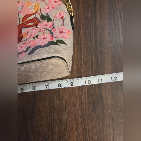 Steve Madden Pink Cherry Blossom Dragon Crossbody Bag - Picture 2 of 11
